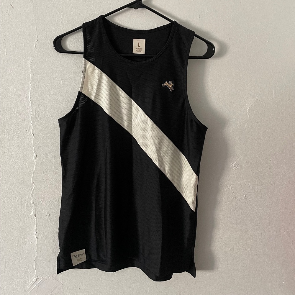 Tracksmith VC singlet in black, Womens L
